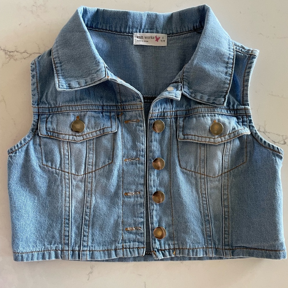 Knit Works girls Jean vest